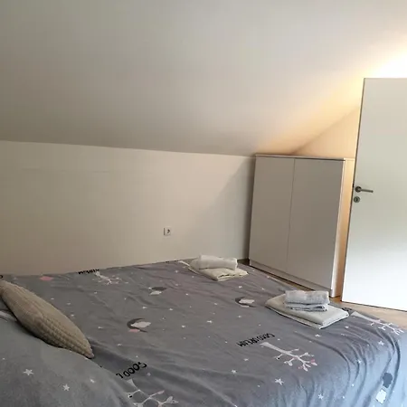 Nour 아파트 코니츠